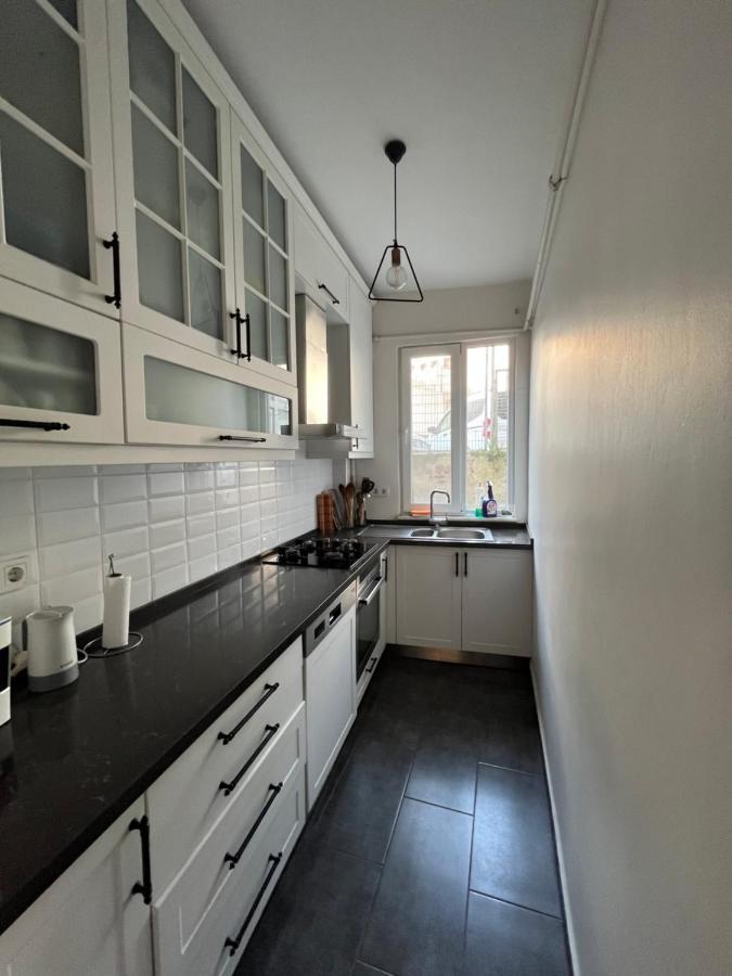 Centrally Located, 2+1 House In Taksim, Cihangir Istanbul Exterior photo
